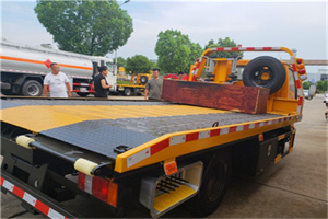 康保附近拖车电话号码服务